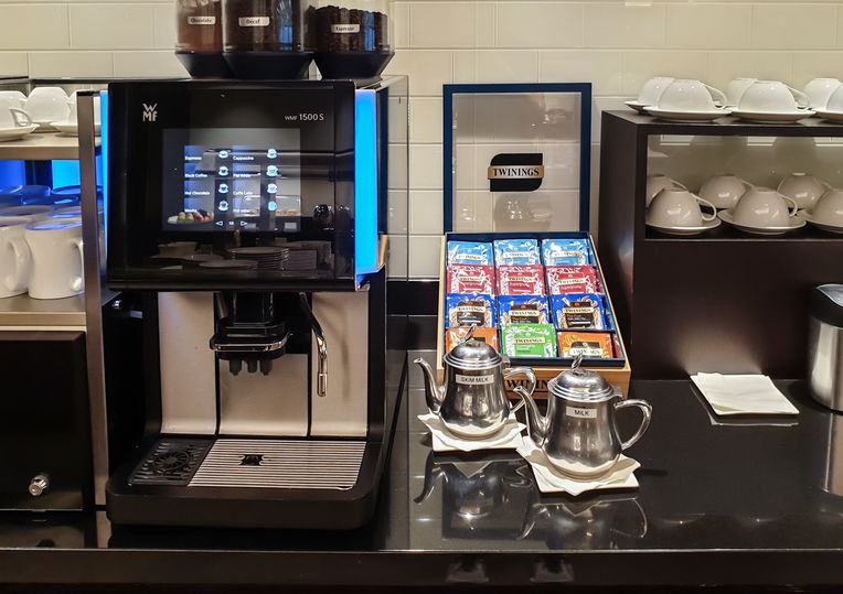Self-serve coffee and tea at the British Airways Singapore Lounge